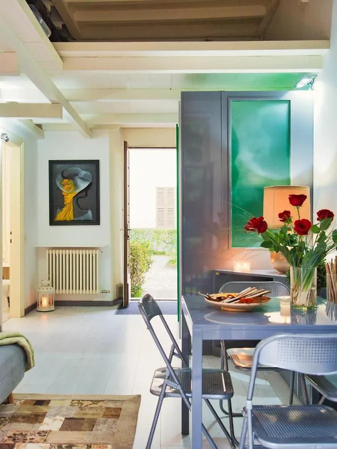 Nona Lakeside Apt At Patrician Villa Bellagio Italia